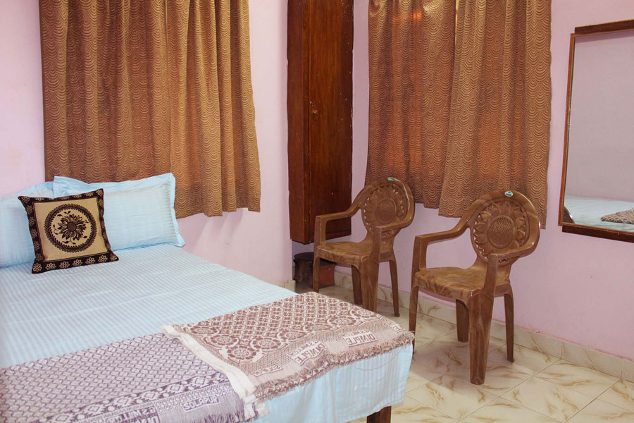 ganpatipule hotels